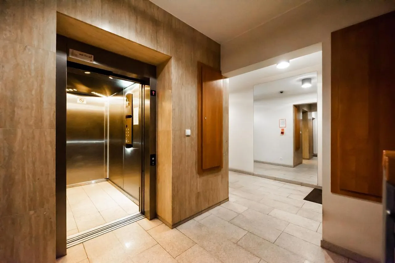 Eko Park Abdank White Apartment Warszawa